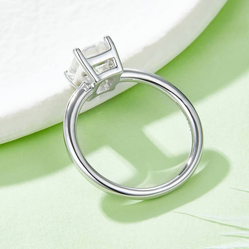Classic长方形S925银镀白金MoissaniteWomen's Ring3.0ctD级